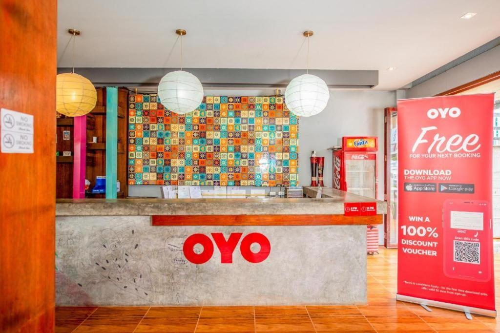 Oyo 292 The Oddy Hip Hotel Patong Esterno foto